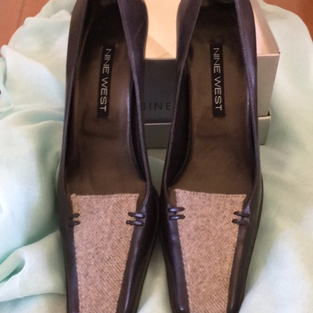 Kidskin brown leather heels